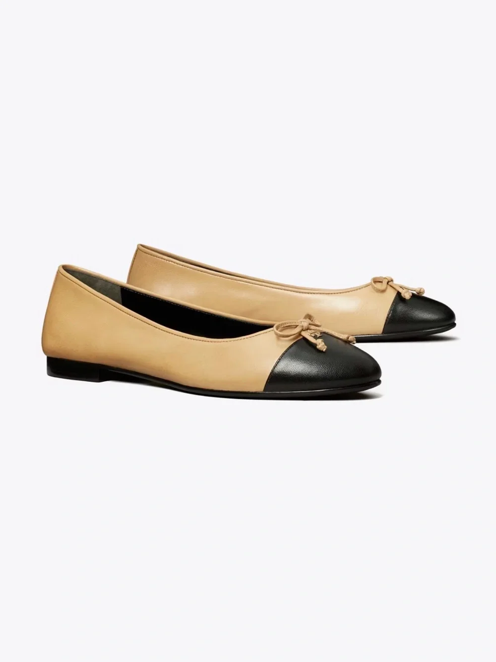 Tory Burch Cap Toe Ballet Flats in Ginger Shortbread / Perfect Black, Size 8.5M